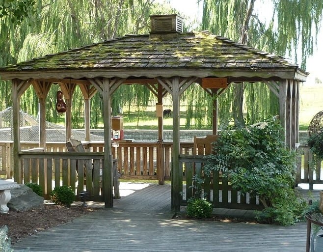custom gazebo builders